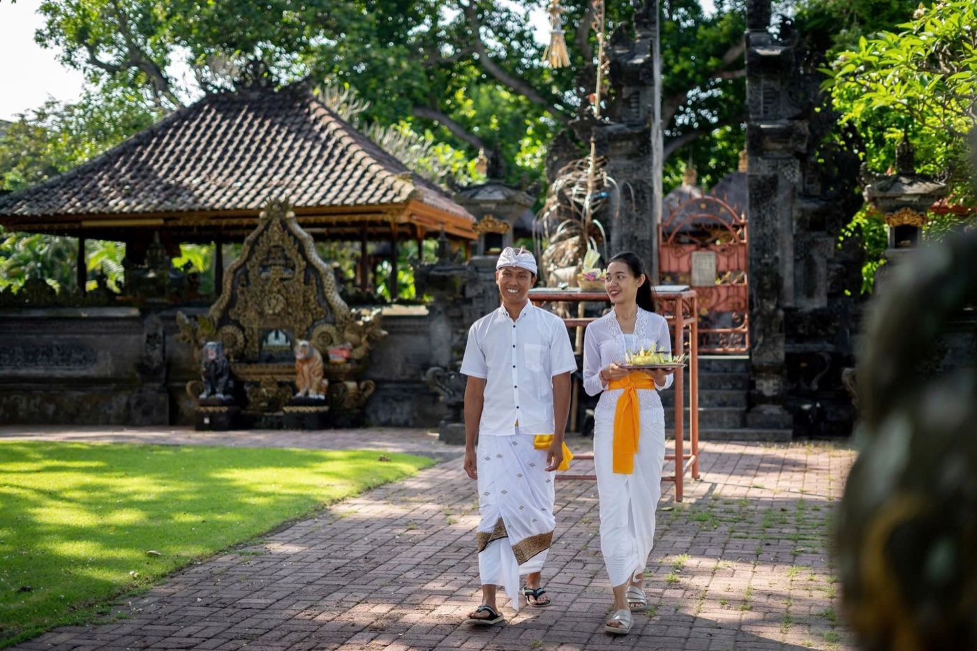 Đền thờ Bali trong khuôn viên khách sạn