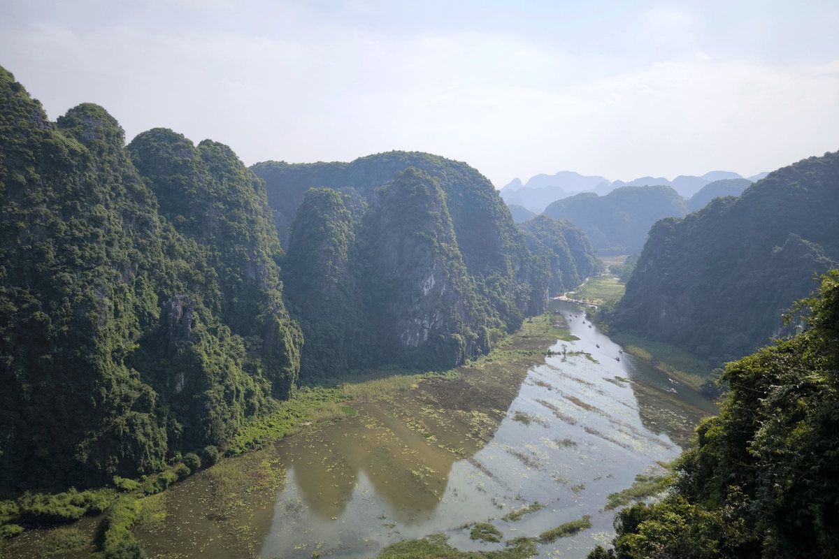 Tràng An nhìn từ Hang Múa, Ninh Bình