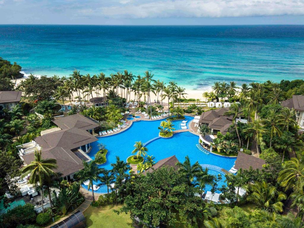 Combo Du Lịch Boracay 3N2D Resort 5* Mövenpick Resort & Spa