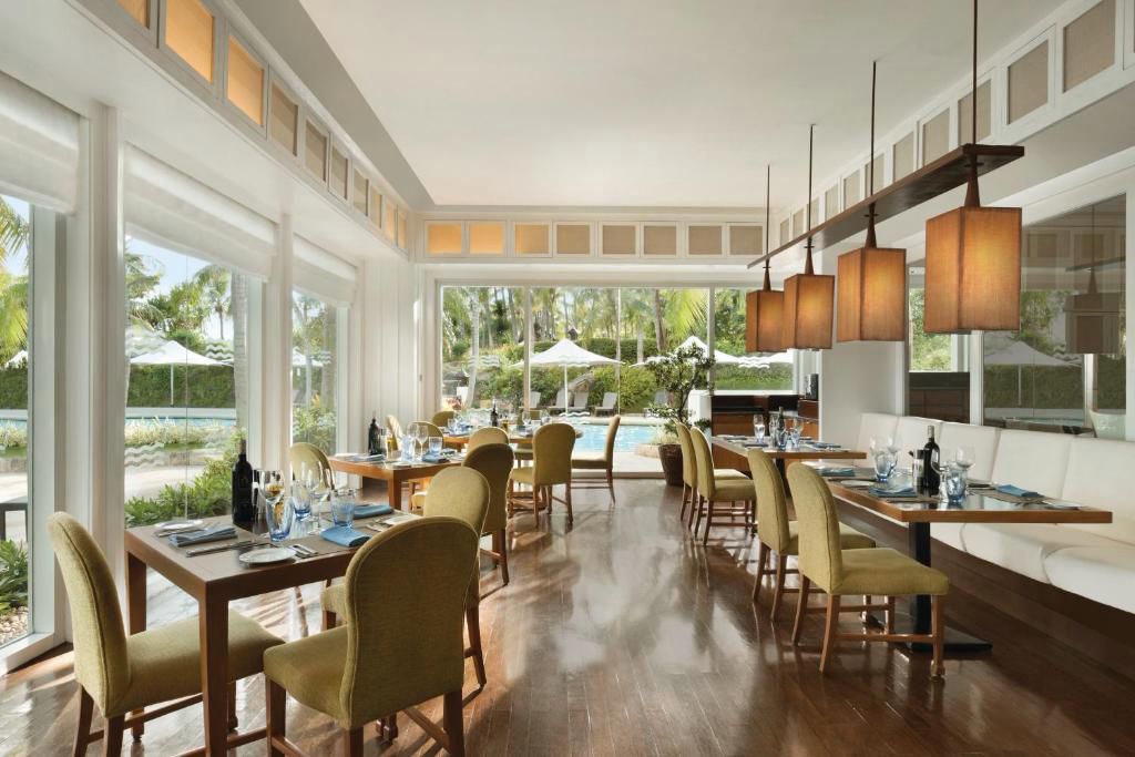 shangri-la-mactan-cebu-nha-hang.jpg
