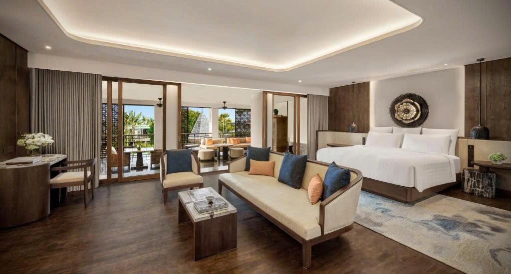 Phòng suite InterContinental Bali Sanur