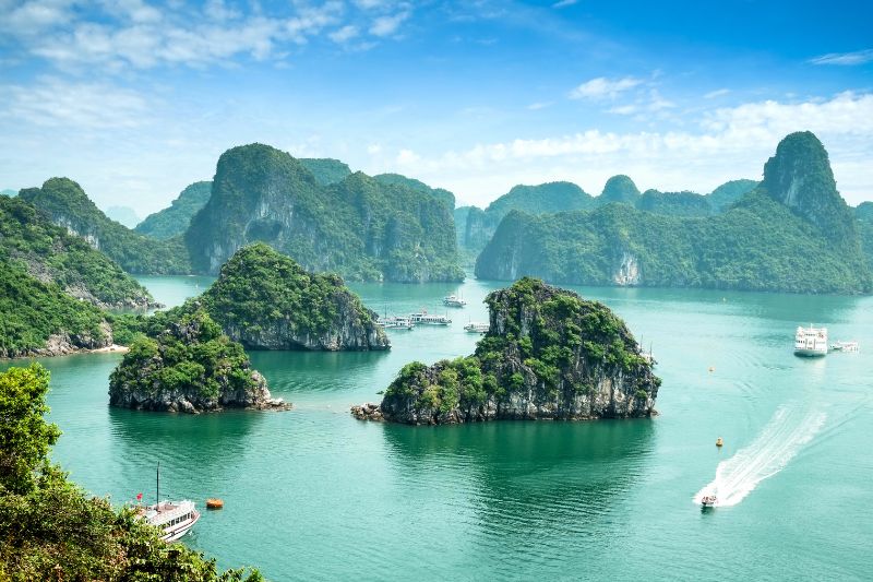 DTS13 -  SIC - Hanoi - Halong overnight cruise